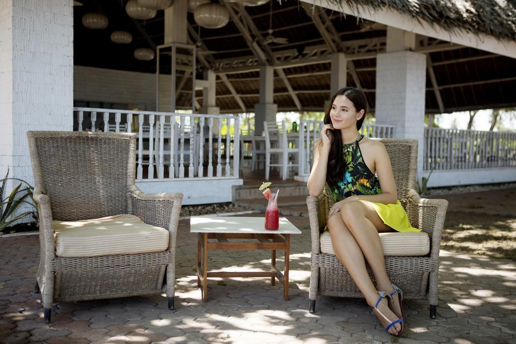 Sta. Monica Beach Club Dumaguete City ภายนอก รูปภาพ
